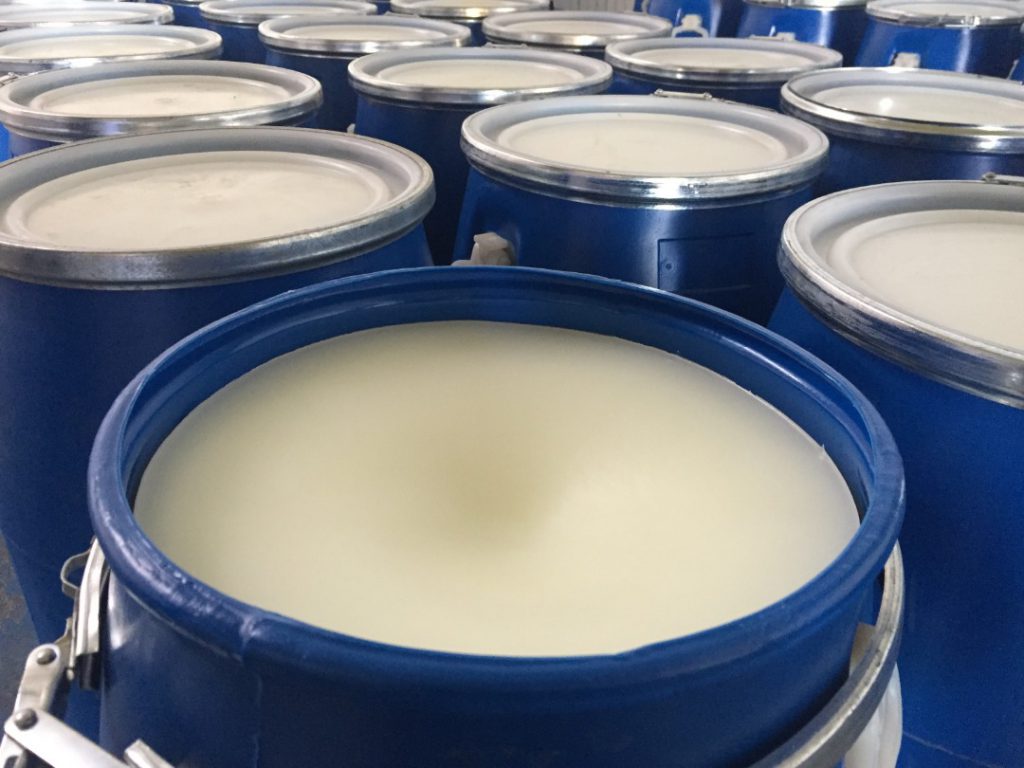 پارافین جامد